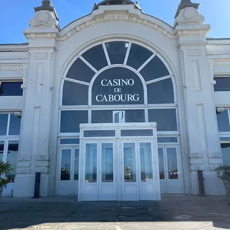 Pressoir De La Mare Superhote 12 Minutes De Cabourg Goustranville