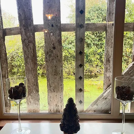 Pressoir De La Mare Superhote 12 Minutes De Cabourg Goustranville