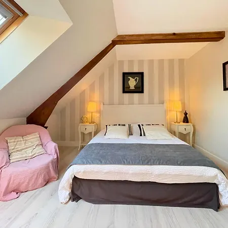 Casa de Férias Pressoir De La Mare Superhote 12 Minutes De Cabourg Goustranville